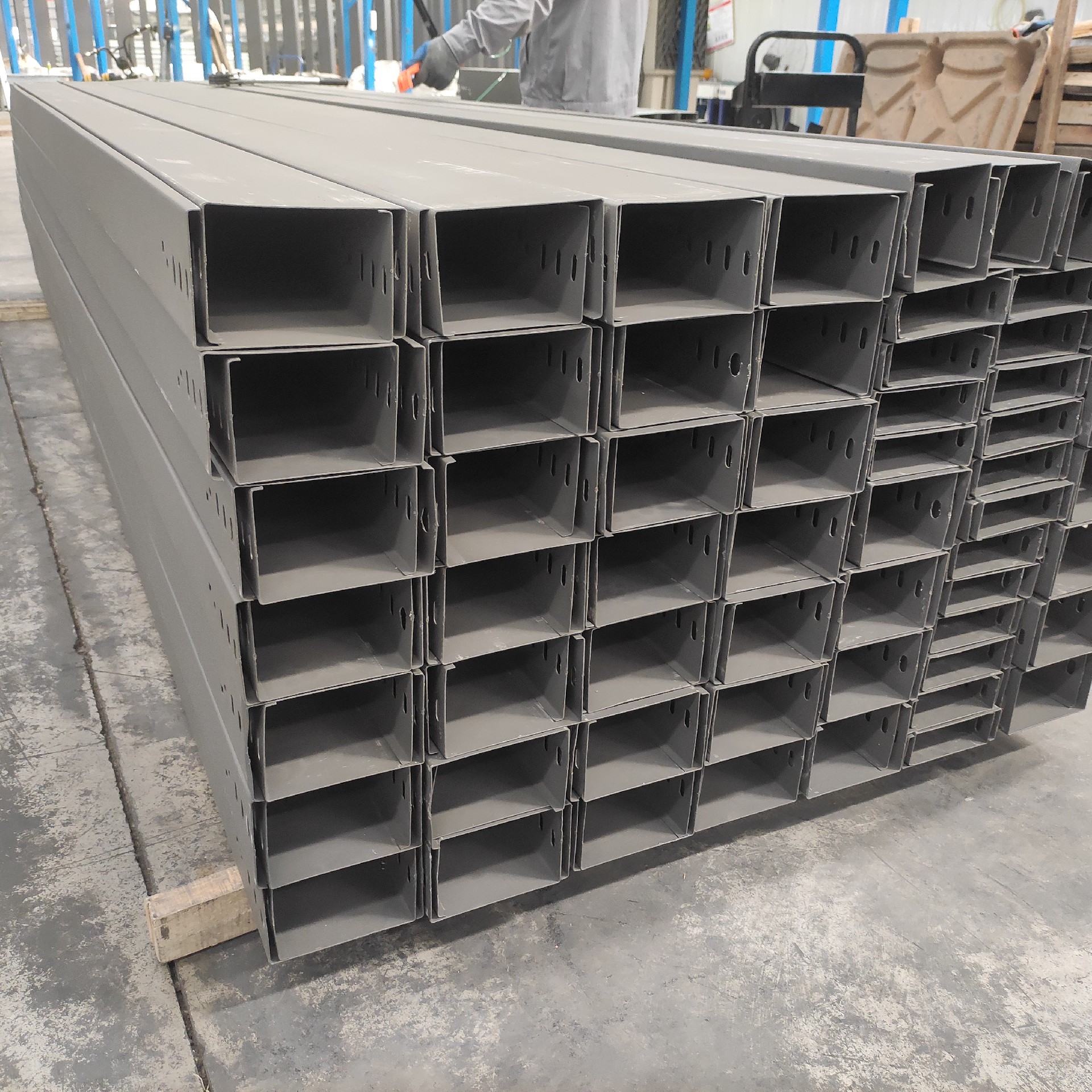 防火槽式桥架 (5).jpg